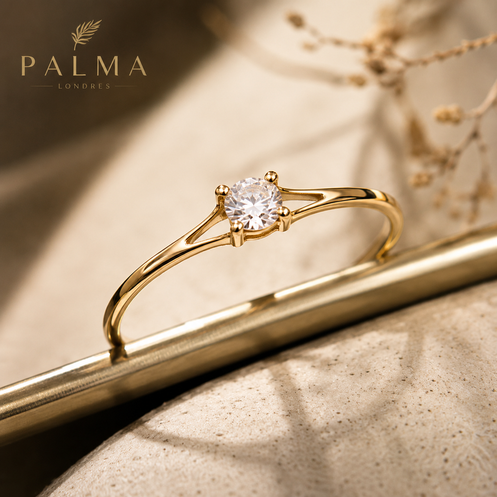 Minimalist Ring with Cubic Zirconia