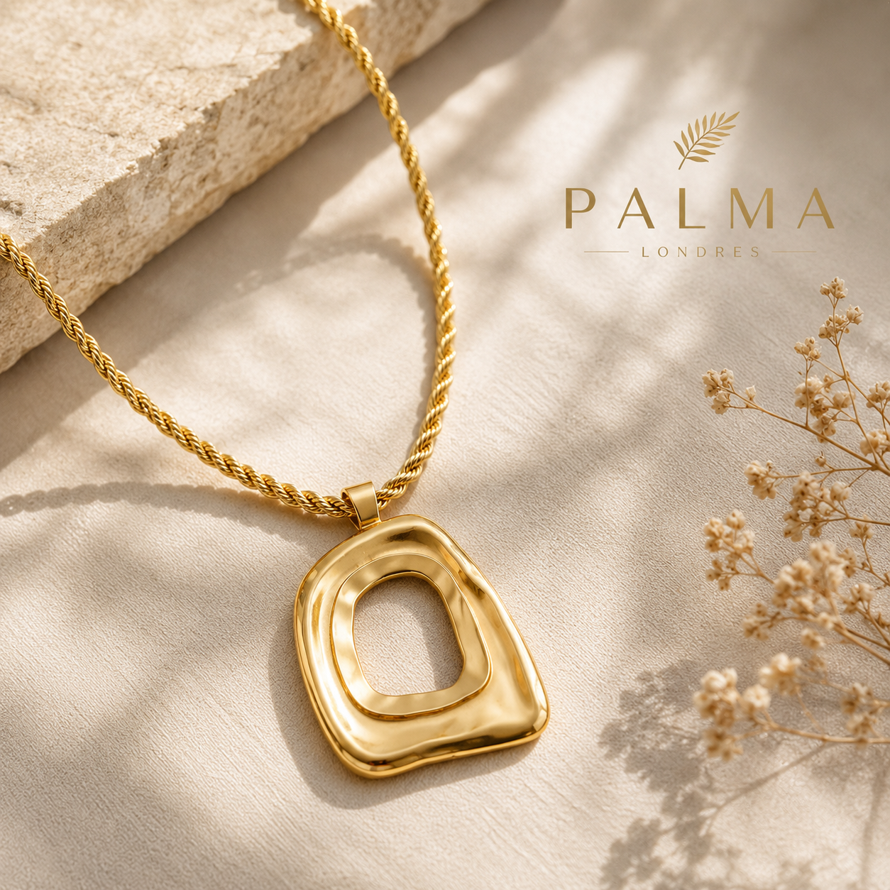 Heavy geometric necklace