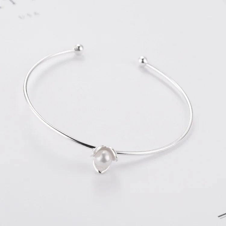 Personality New Art 925 Sterling Silver Jewelry Female Simple Clover Pearls High-quality Popular Bracelet For  Women