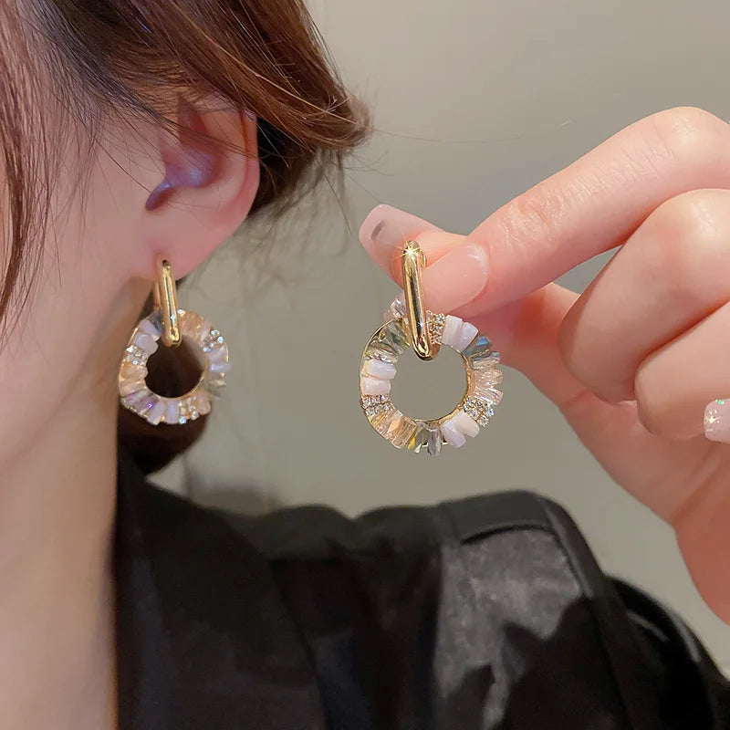 2 Style Elegant Rhinestone Zircon Drop Earrings Golden Circle Dangle Earrings for Women Simple Fashion Round Earring Jewelry F